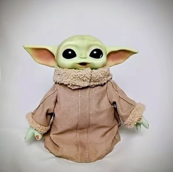 Star Wars The Mandalorian "The Child" Premium Talking 11" Plush & Puzzle Bundle - Picture 3 of 10